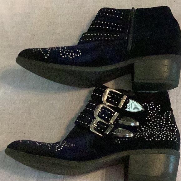 Ankle boots - Picture 3 of 8